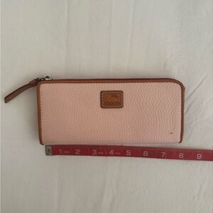 Authentic Dooney & Bourke Zipper Wallet
